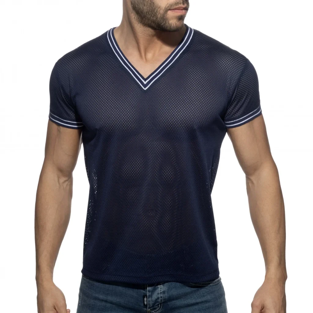Camiseta ajustada masculina Slam V-Neck de Addicted en color azul marino con cuello en V y estilo deportivo casual para regalar en navidad a hombre